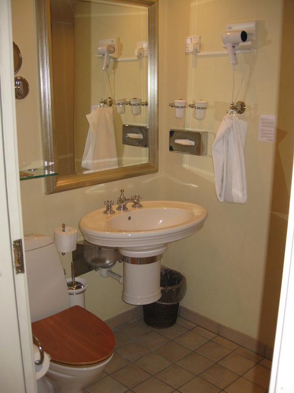 Munkebo Kro & Hotel Екстериор снимка